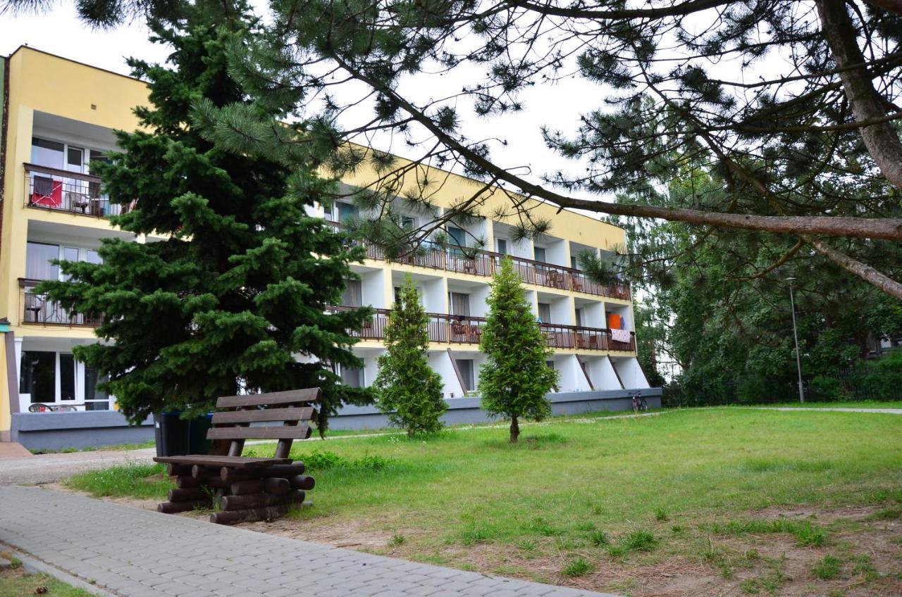 Wiking-Osrodek Wypoczynkowo-Szkoleniowy Hotel Jantar Exterior photo