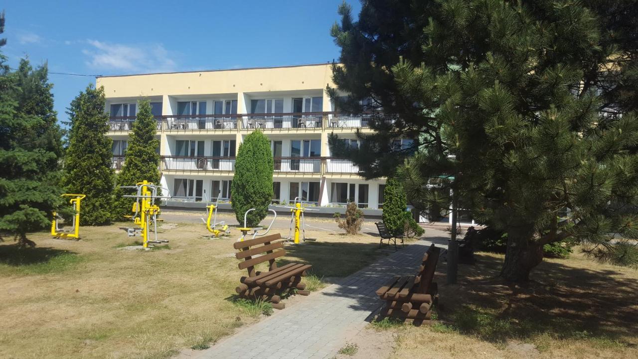 Wiking-Osrodek Wypoczynkowo-Szkoleniowy Hotel Jantar Exterior photo